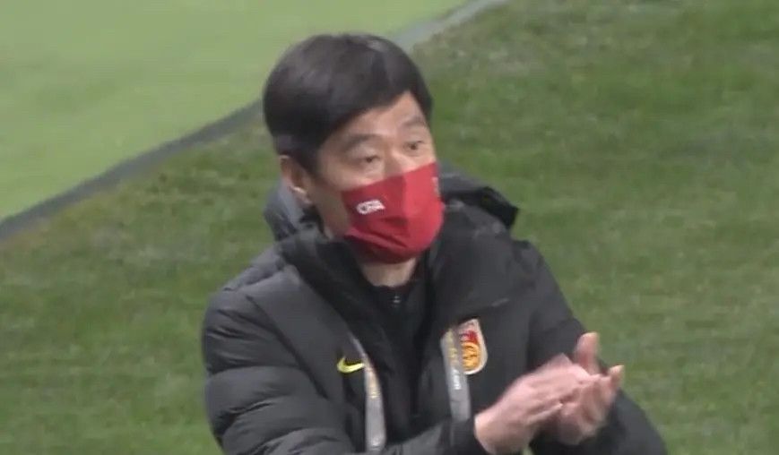 据消息人士向《ESPN》透露，为筹集冬窗引援资金，切尔西准备批准让多名球员离队，这其中包括了查洛巴、马特森以及马杜埃凯等人。